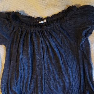 Gap off the shoulder top